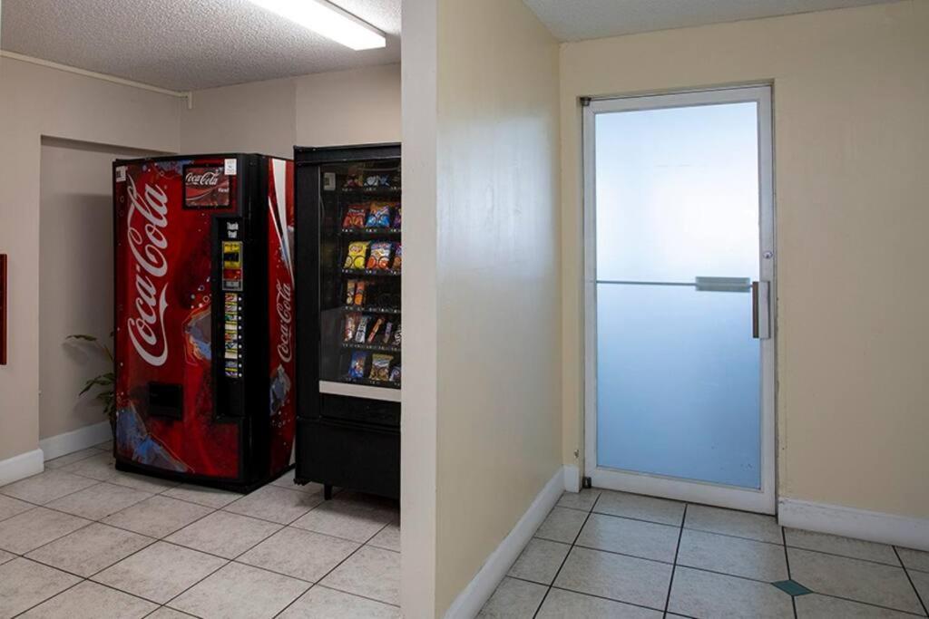 Seabliss, Oceanfront 1St Floor Cozy Condo Дейтона Бийч Стая снимка